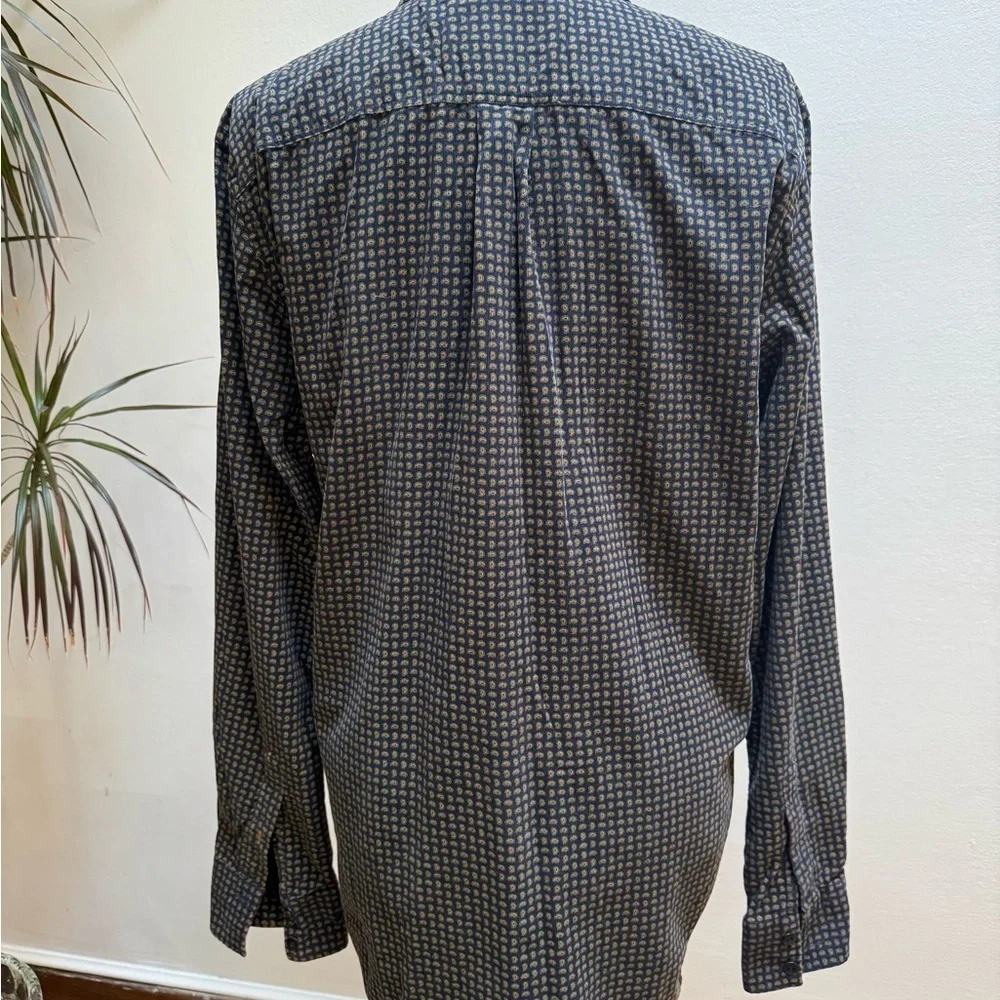 Rodd & Gunn Men's Light Corduroy Patterned Button Down Shirt